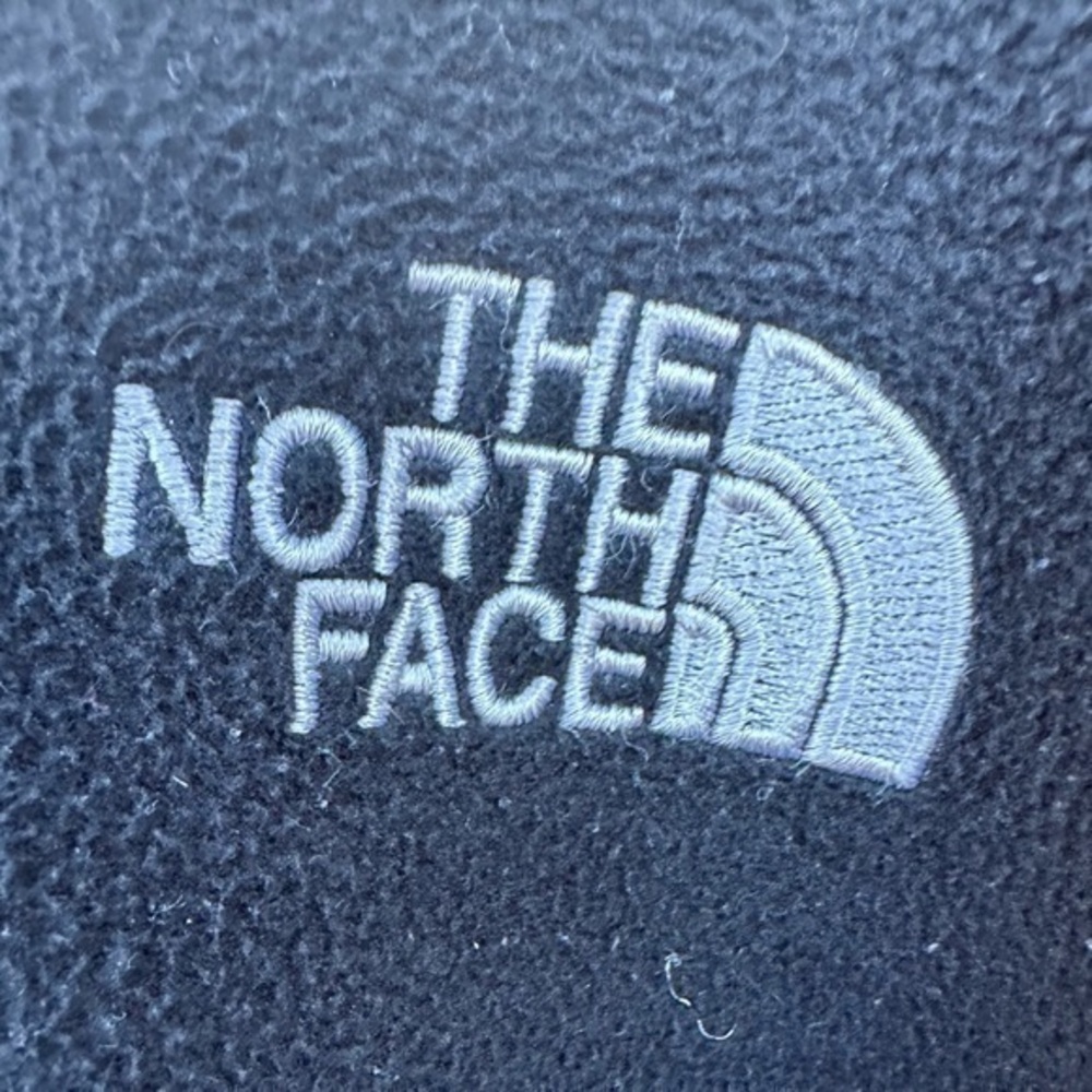 The North Face Women’s Windwall Full Zip Fleece Jacket (Black) - Picture 3 of 7